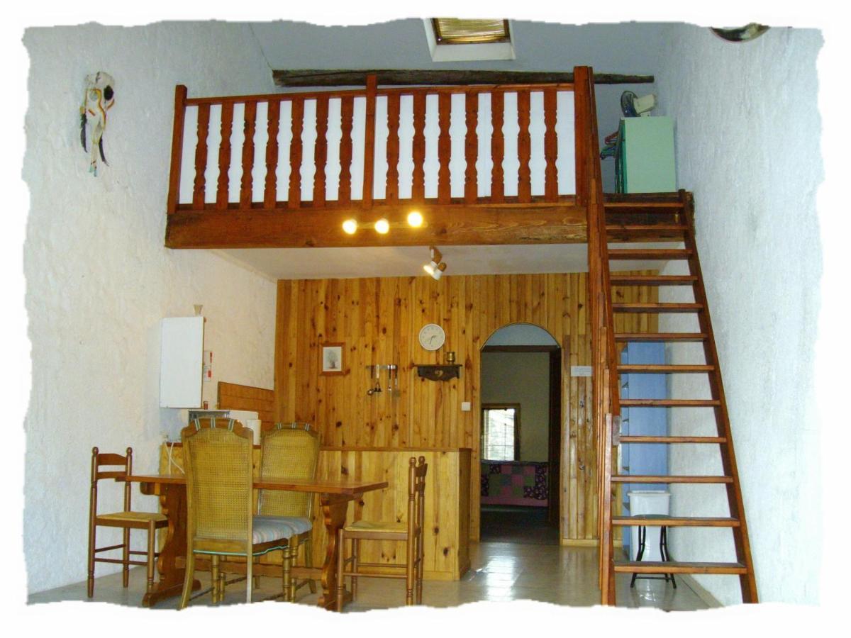 Maison St Georges Coursan Luaran gambar